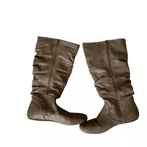 Shoe Department boots with wide-calf tan-taupe side 9.5